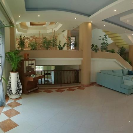 Louis Luxury Villa By Living In Blue Коскіну Екстер'єр фото