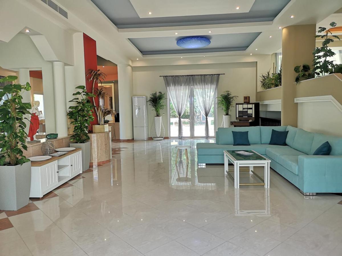 Louis Luxury Villa By Living In Blue Коскіну Екстер'єр фото