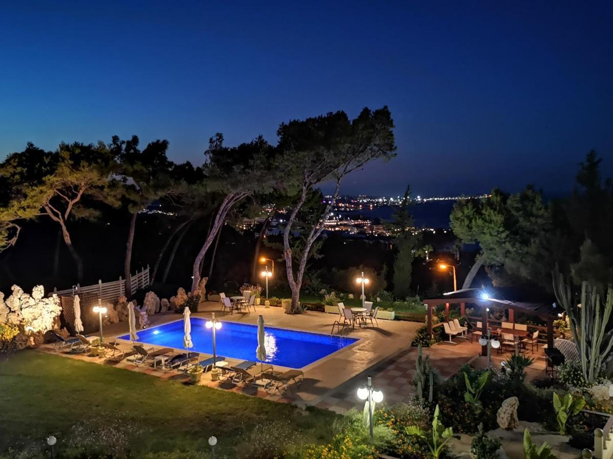 Louis Luxury Villa By Living In Blue Коскіну Екстер'єр фото