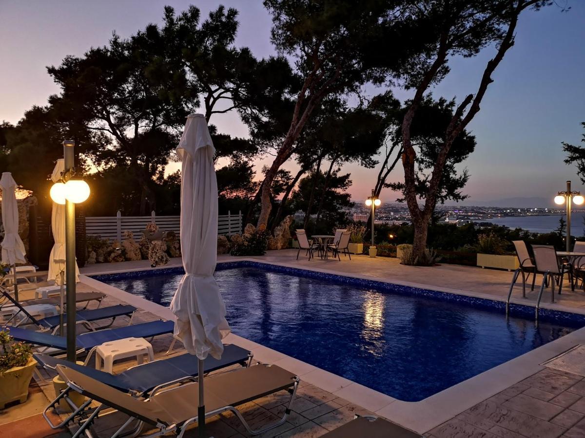 Louis Luxury Villa By Living In Blue Коскіну Екстер'єр фото