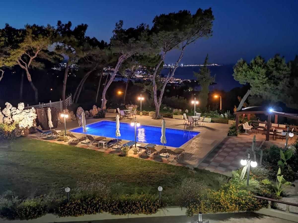 Louis Luxury Villa By Living In Blue Коскіну Екстер'єр фото
